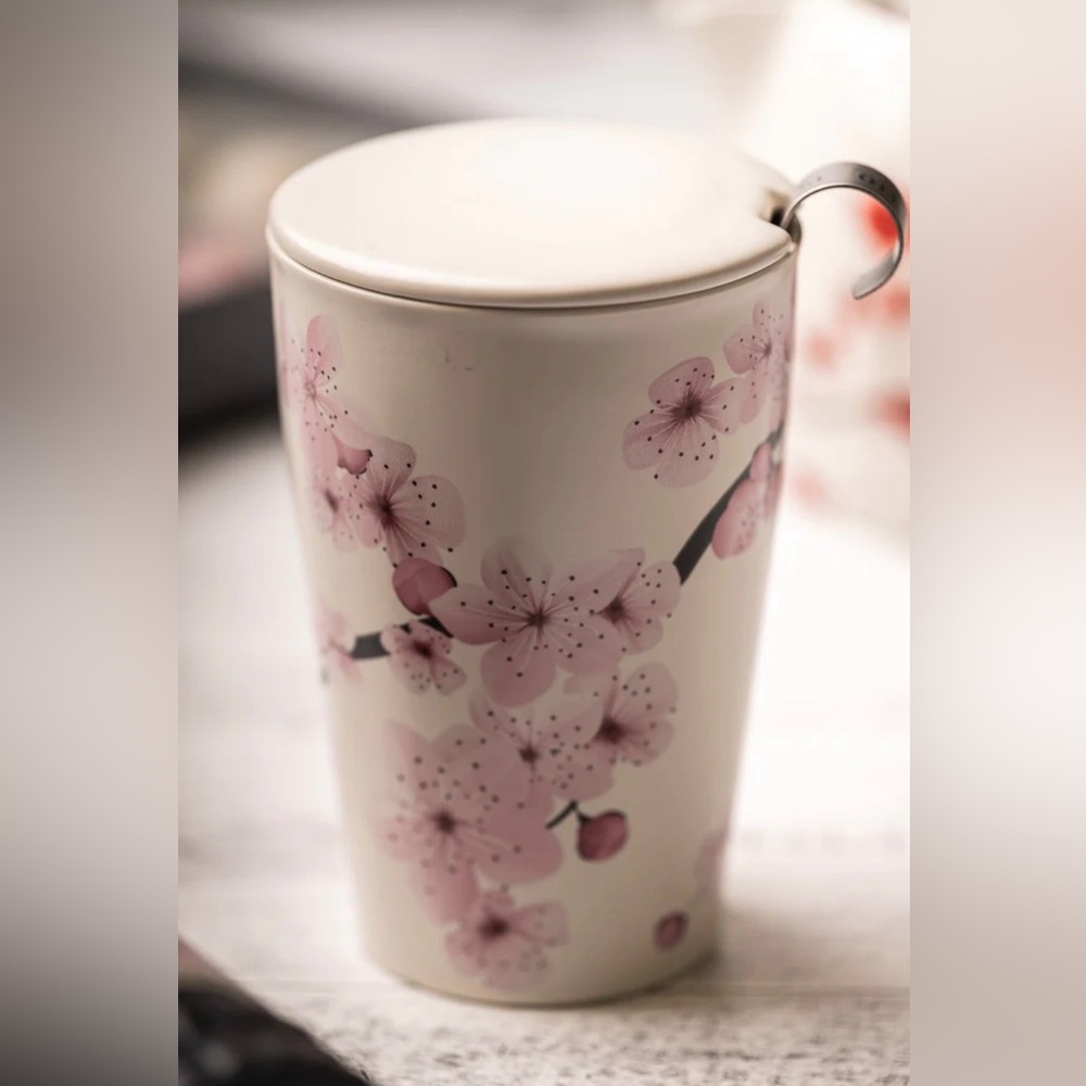 Tea Forte tea brewer